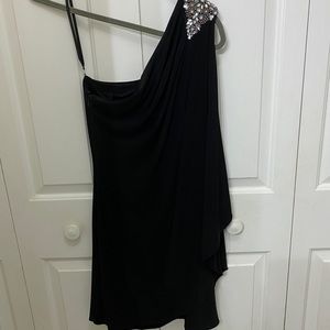 JS Boutique | Black one shoulder dress